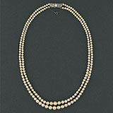 A TWO-STRAND NATURAL PEARL NECKLACE -    - Auction of Fine Jewels