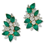 A PAIR OF DIAMOND AND EMERALD CLUSTER EAR CLIPS -    - Auction of Fine Jewels