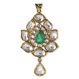 A 'POLKI' DIAMOND AND EMERALD PENDANT -    - Spring Auction of Jewels