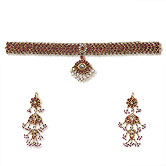 A SUITE OF RUBY AND DIAMOND JEWELRY -    - Spring Auction of Jewels