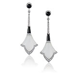 A PAIR OF ROCK CRYSTAL AND ONYX EAR PENDANTS -    - Spring Auction of Jewels