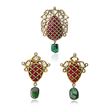 A RUBY, DIAMOND AND EMERALD SUITE -    - Fine Jewels and Objets d'Art