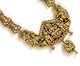 A GOLD REPOUSSE NECKLACE -    - Fine Jewels and Objets d'Art