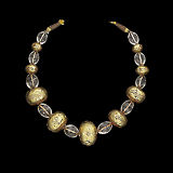 A GOLD AND ROCK CRYSTAL NECKLACE -    - Fine Jewels and Objets d'Art