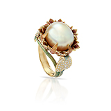 A PEARL AND DIAMOND RING, BY SMRITI BOHRA -    - Fine Jewels and Objets d'Art