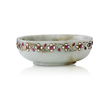 A JADE, RUBY AND DIAMOND BOWL -    - Fine Jewels and Objets d'Art
