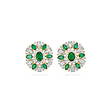 A PAIR OF EMERALD AND DIAMOND EAR CLIPS -    - Spring Auction of Fine Jewels
