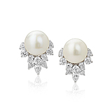 A PAIR OF PEARL AND DIAMOND EAR CLIPS -    - Spring Auction of Fine Jewels