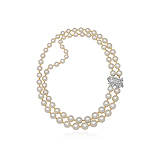 A PEARL AND DIAMOND NECKLACE -    - Auction of Fine Jewels & Watches