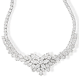 AN IMPRESSIVE DIAMOND NECKLACE -    - Auction of Fine Jewels & Watches