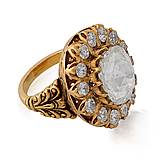 A STUNNING DIAMOND RING -    - Auction of Fine Jewels & Watches