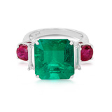 AN IMPORTANT EMERALD, RUBY AND DIAMOND RING -    - Auction of Fine Jewels & Watches