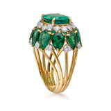 AN EMERALD AND DIAMOND RING -    - Autumn Auction of Fine Jewels and Silver