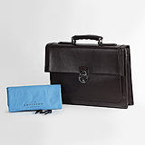 A DOCUMENT CASE, SMYTHSON -    - Travel and Leisure Auction