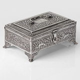 A PERIOD KUTCH SILVER BOX -    - 24-Hour Online Auction: Elegant Design