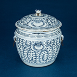 BLUE AND WHITE PORCELAIN KAMCHENG -    - Asian Art