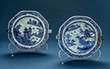 SET OF TWO BLUE AND WHITE PORCELAIN HOT WATER PLATES - Asian Art