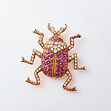 GEMSET BEETLE BROOCH -    - Fine Jewels: From Tradition to Innovation