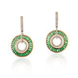 PAIR OF TSAVORITE AND DIAMOND EARRINGS -    - Fine Jewels: From Tradition to Innovation