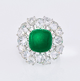 EMERALD AND DIAMOND RING -    - Fine Jewels: From Tradition to Innovation
