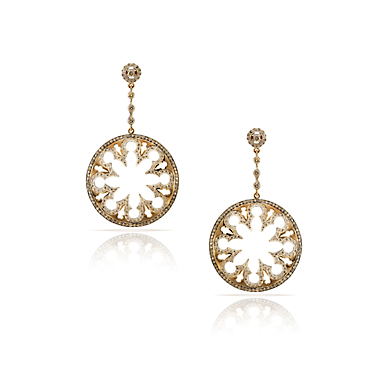 A PAIR OF DIAMOND AND GOLD 'GOTHIKA' EARRINGS