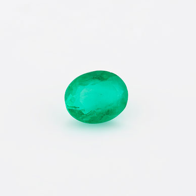 AN UNMOUNTED COLOMBIAN EMERALD