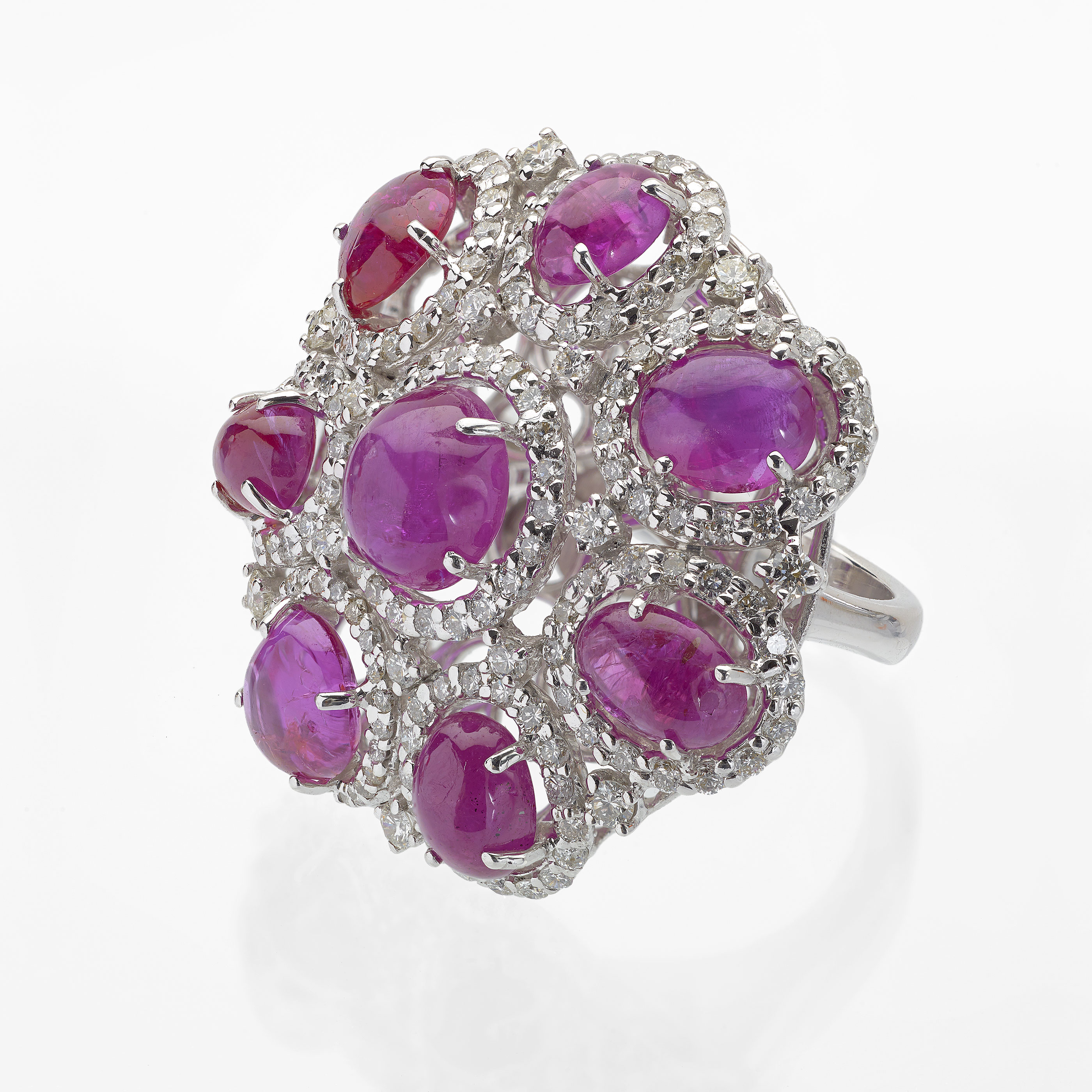 Exhibition of Jewels, Objects and Silver | Saffronart.com