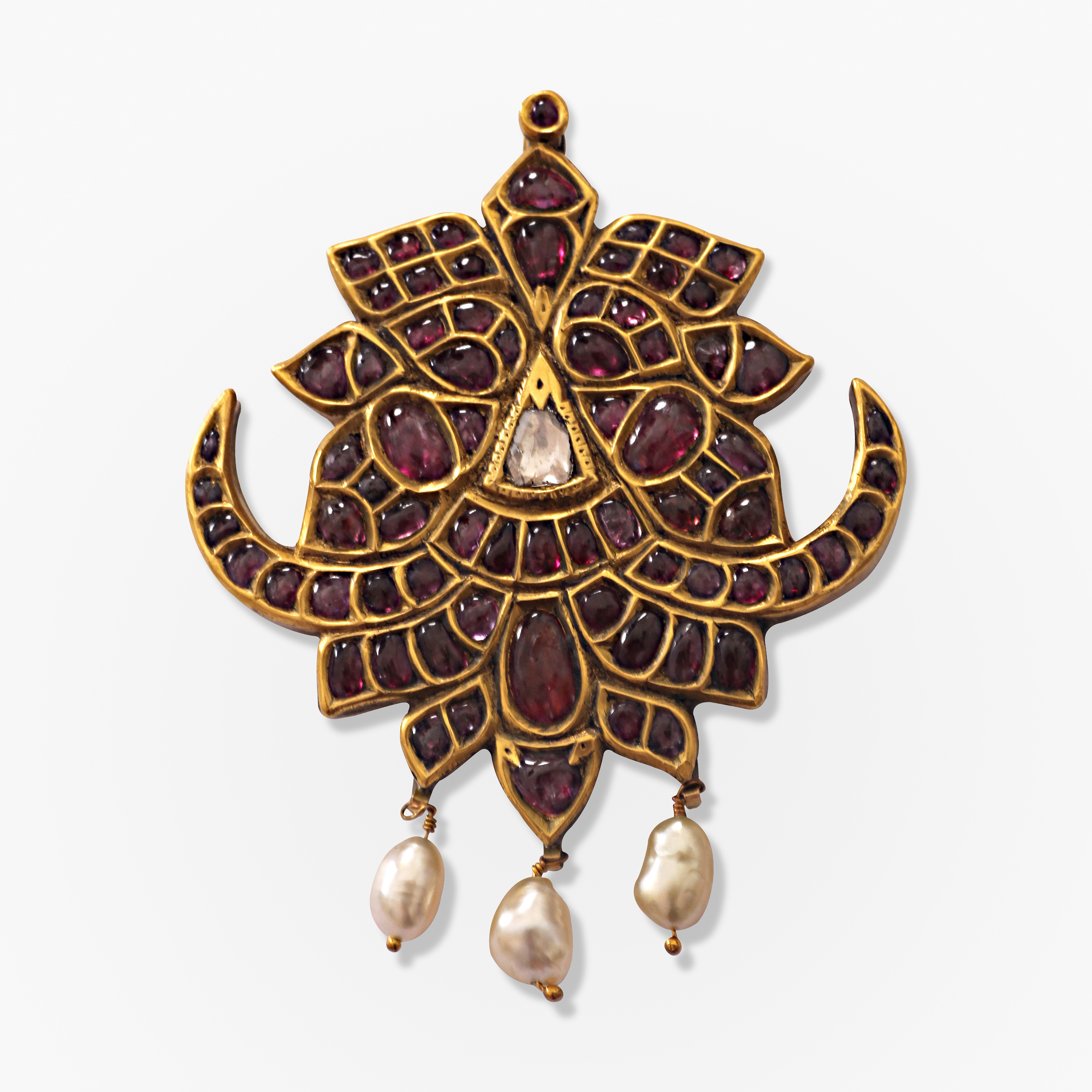 Exhibitions Details Saffronart A GEMSET 'GANDABERUNDA' PENDANT