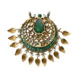 EMERALD AND COLOURLESS SAPPHIRE PENDANT -    - Online Auction of Fine Jewels