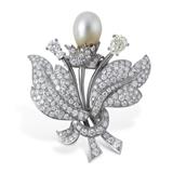 PERIOD PEARL AND DIAMOND PLATINUM BROOCH -    - Fine Jewels, Silver and Watches
