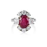 AN IMPRESSIVE BURMESE RUBY AND DIAMOND RING -    - Online Auction of Fine Jewels and Silver