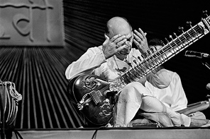 Raghu Rai | Buy Raghu Rai Photography